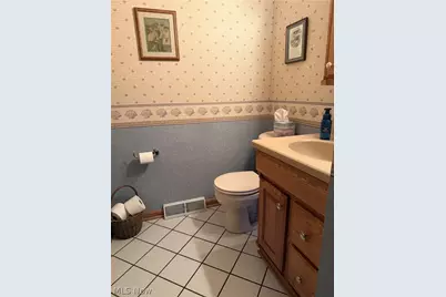 220 Barrington Ridge, New Concord, OH 43762 - Photo 17