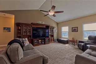 49235 Hickman Rd, East Liverpool, OH 43920 - Photo 11