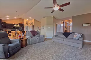 49235 Hickman Rd, East Liverpool, OH 43920 - Photo 9