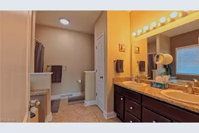 49235 Hickman Road, East Liverpool, OH 43920 - Photo 21