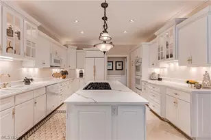 16770 Staffordshire Ct, Chagrin Falls, OH 44023 - Photo 13