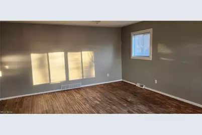 530 Lawnview Avenue, Painesville, OH 44077 - Photo 5