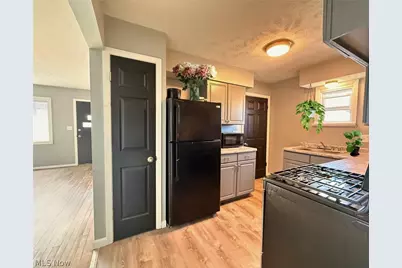 530 Lawnview Avenue, Painesville, OH 44077 - Photo 21