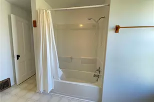 331 Ohio Ave, Ravenna, OH 44266 - Photo 11