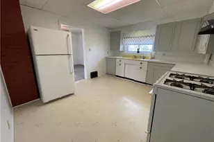 331 Ohio Ave, Ravenna, OH 44266 - Photo 29