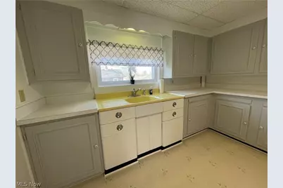 331 Ohio Avenue, Ravenna, OH 44266 - Photo 25