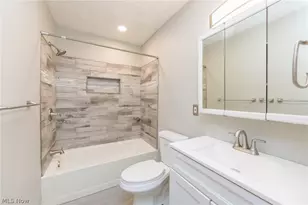 14906 Kingsford Ave, Loveland, OH 44128 - Photo 9