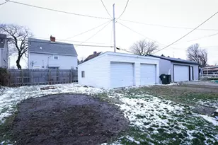 1372 Maryland Ave SW, Canton, OH 44710 - Photo 13