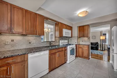 4098 Ridgeview Road, Loveland, OH 44144 - Photo 15