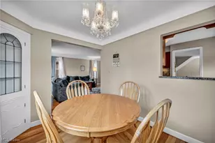 4098 Ridgeview Rd, Loveland, OH 44144 - Photo 11