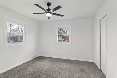 529 Warren Avenue, Niles, OH 44446 - Photo 15