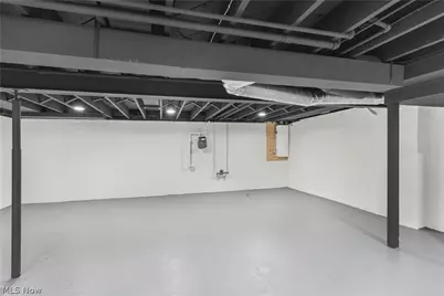 529 Warren Avenue, Niles, OH 44446 - Photo 19