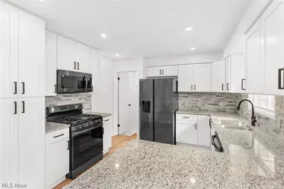 529 Warren Avenue, Niles, OH 44446 - Photo 5