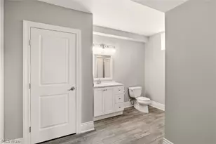 637 Lyonswood Dr, Hinckley, OH 44233 - Photo 29