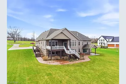 637 Lyonswood Drive, Hinckley, OH 44233 - Photo 45