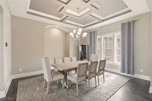 637 Lyonswood Dr, Hinckley, OH 44233 - Photo 5