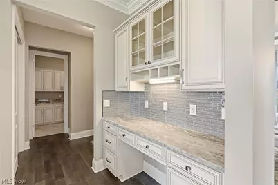 637 Lyonswood Drive, Hinckley, OH 44233 - Photo 15