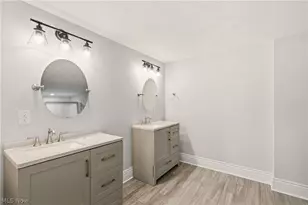 637 Lyonswood Dr, Hinckley, OH 44233 - Photo 35