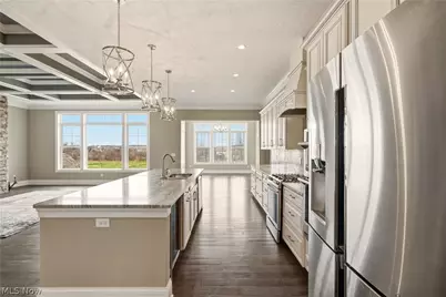 637 Lyonswood Drive, Hinckley, OH 44233 - Photo 13