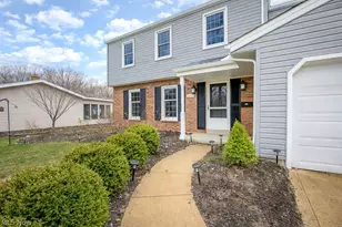 28469 Windsor Dr, North Olmsted, OH 44070 - Photo 23