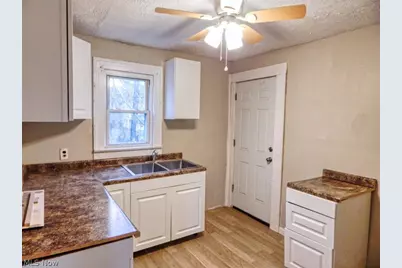 836 5th Avenue, Akron, OH 44306 - Photo 5