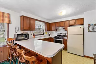 2892 Chadwick St NW, Massillon, OH 44646 - Photo 9