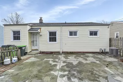 1604 Empire Road, Wickliffe, OH 44092 - Photo 37