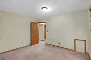 1604 Empire Rd, Wickliffe, OH 44092 - Photo 17