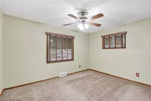 1604 Empire Rd, Wickliffe, OH 44092 - Photo 23