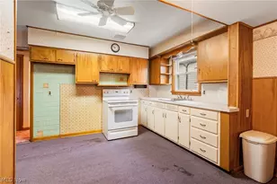 423 S 14th St, Sebring, OH 44672 - Photo 17