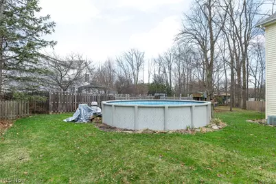 10406 Village Drive, Garrettsville, OH 44231 - Photo 27