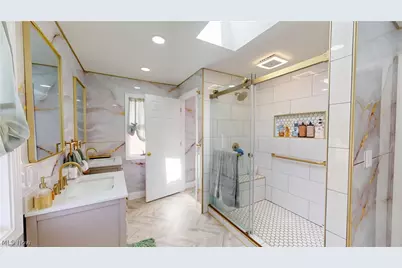 5143 Calla Avenue NW, Champion, OH 44483 - Photo 5