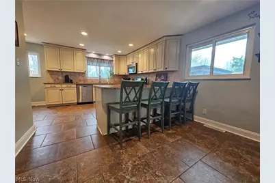 3015 Rockefeller Road, Willoughby Hills, OH 44092 - Photo 17