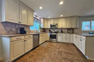 3015 Rockefeller Rd, Willoughby Hills, OH 44092 - Photo 19