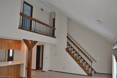 6566 Hythe Street NW, Canton, OH 44708 - Photo 9