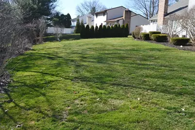 6566 Hythe Street NW, Canton, OH 44708 - Photo 7