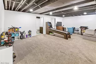 38715 Berkshire Ave, Avon, OH 44011 - Photo 23