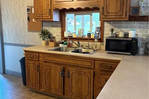 3719 Holmes Rd, Cambridge, OH 43725 - Photo 11