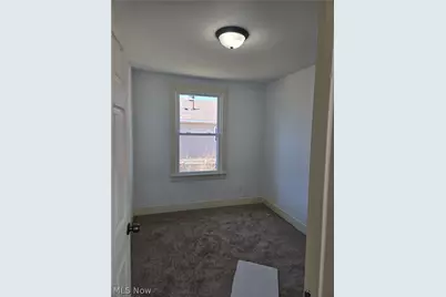 319 17th Street, Elyria, OH 44035 - Photo 9