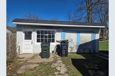 319 17th Street, Elyria, OH 44035 - Photo 17