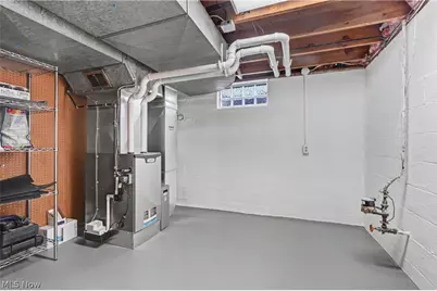 226 Helena Drive, Struthers, OH 44471 - Photo 25