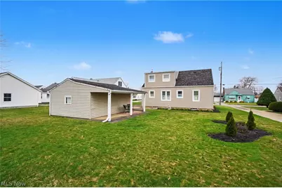 226 Helena Drive, Struthers, OH 44471 - Photo 31