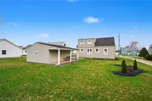 226 Helena Dr, Struthers, OH 44471 - Photo 31