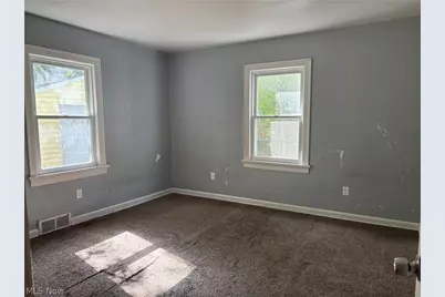 74 Vesper Street, Akron, OH 44310 - Photo 11