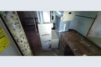 21250 Wilmore Avenue, Euclid, OH 44123 - Photo 15