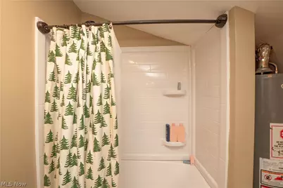 8178 Navarre Road SW, Massillon, OH 44646 - Photo 21