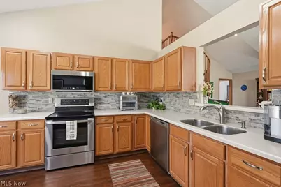 16506 Sunwood Oval, Strongsville, OH 44136 - Photo 9