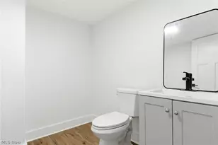 11201 Crk Vw Wy, Columbia Station, OH 44028 - Photo 39