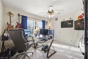 424 N Bayshore Dr, Columbiana, OH 44408 - Photo 37