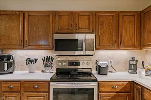 2889 Charing Cross Rd NW, Canton, OH 44708 - Photo 11